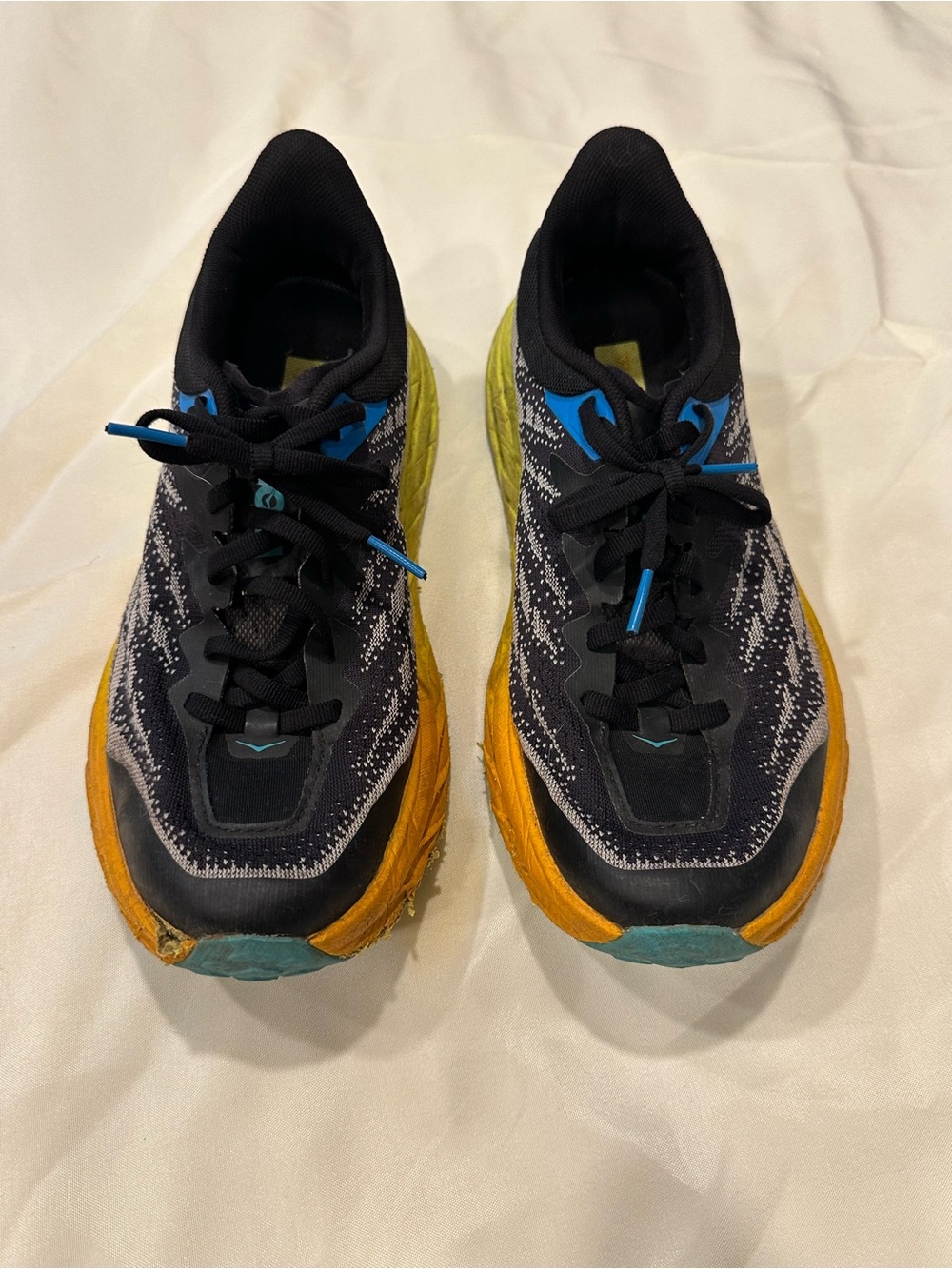 Hoka Women’s speedgoat 5